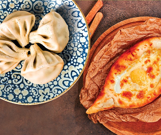 Комбо Бомба - Хинкали с говядиной и свининой + Хачапури по-аджарски