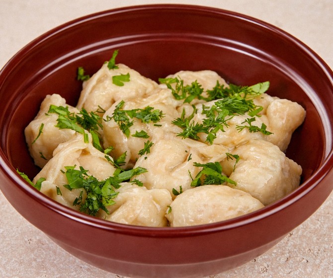 Пельмени со сливочным цыпленком
