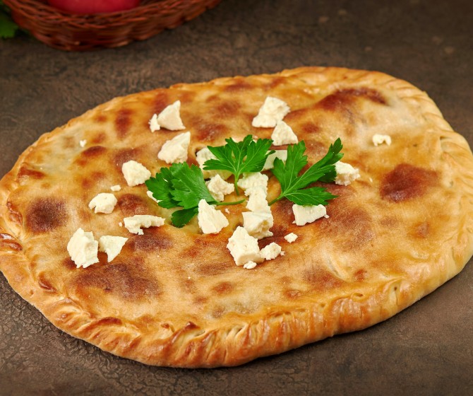 Дагестанский пирог с сыром и картофелем