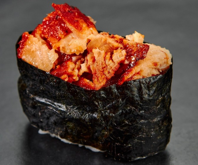 Гункан с угрем 1шт.