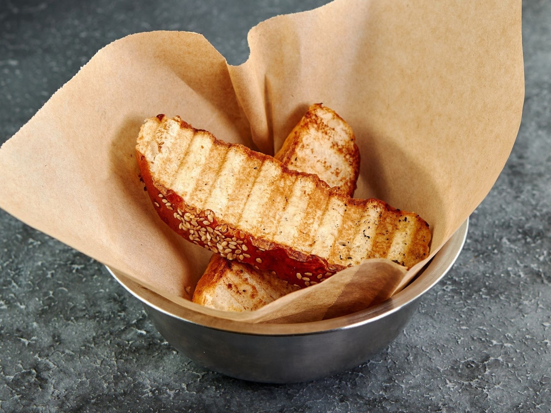 Булочка на гриле 