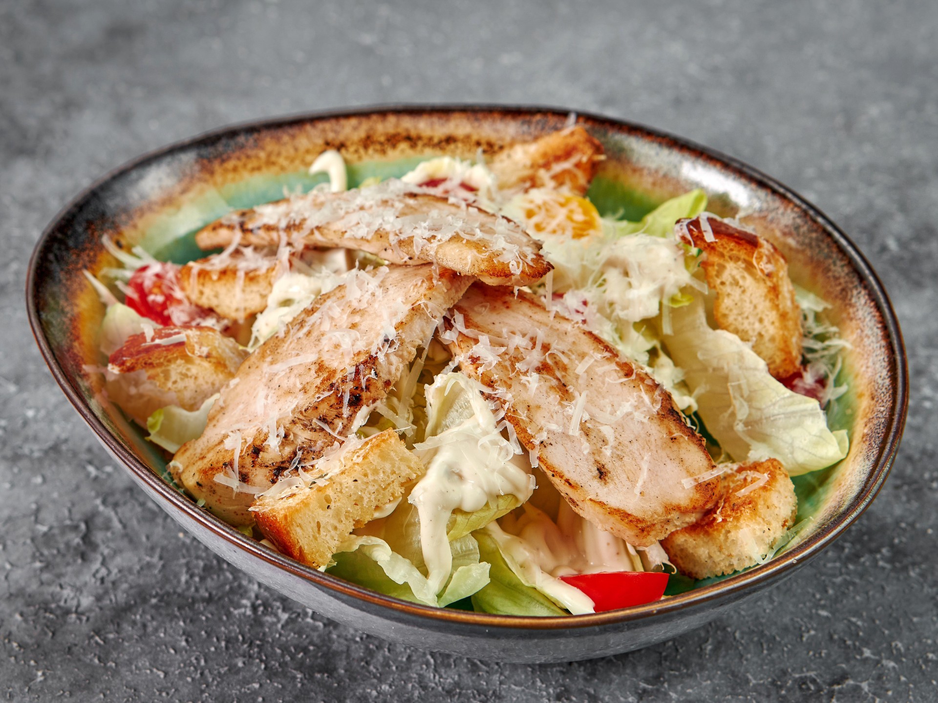 Цезарь с курицей